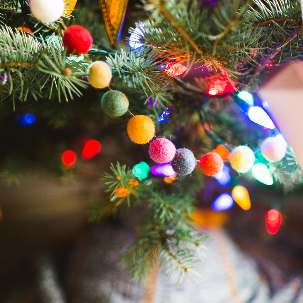 Felted Garland A Holiday Decor DIY Molly Jo Collection